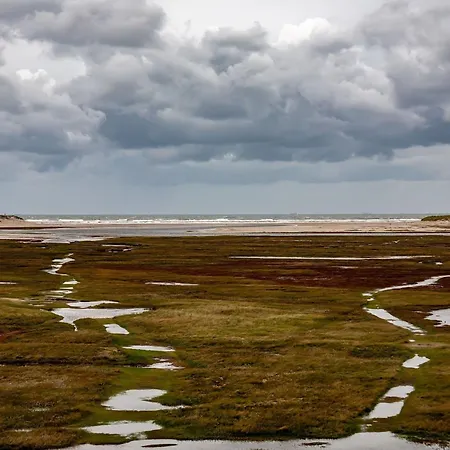 On Texel With Garden Terrace